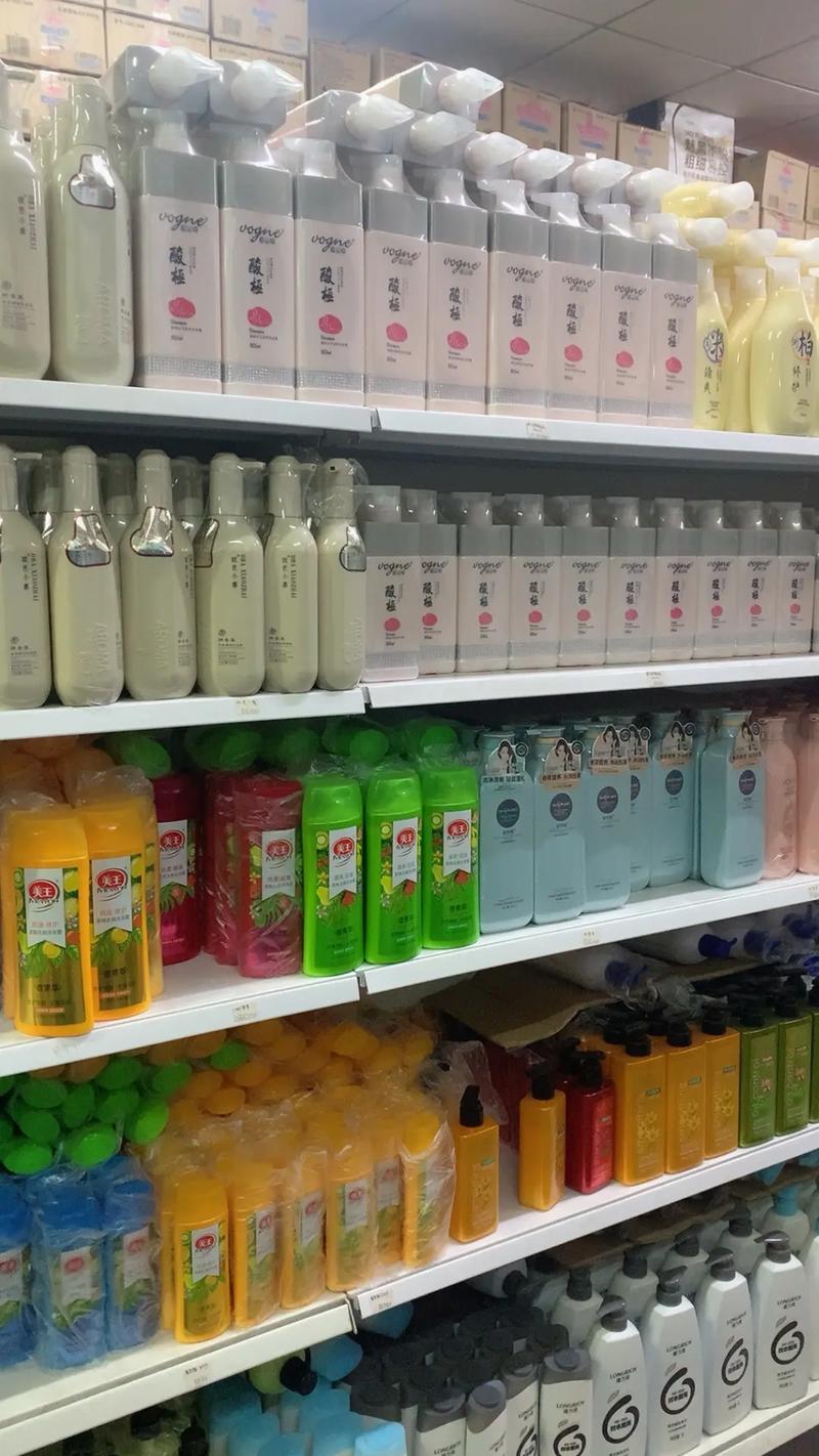 歡迎新老客戶的光臨 #誠信經(jīng)營質(zhì)量第一 #曉航化妝品批發(fā)#